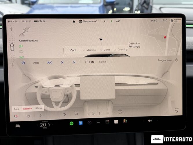 Tesla Model 3 40 interauto-car