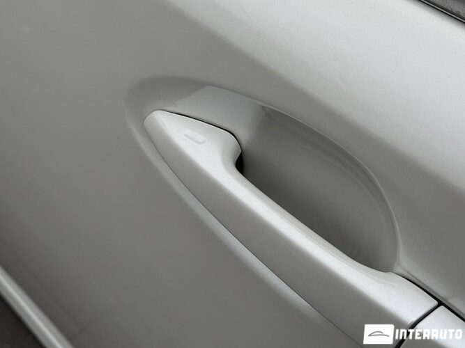 Lexus ES 300h 35 interauto-car