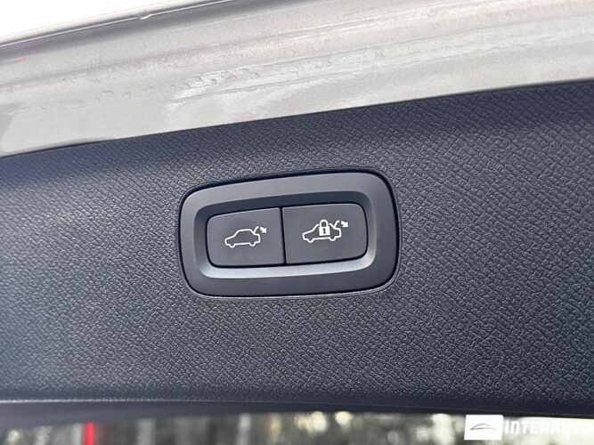 Volvo XC 90 54 interauto-car