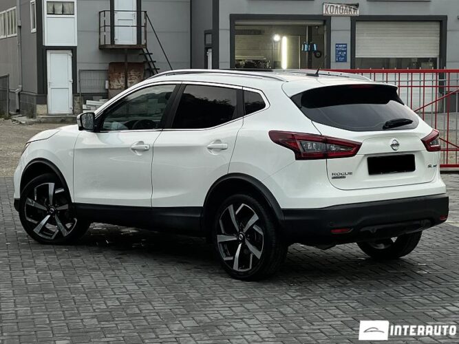 Nissan Rogue 34 interauto-car