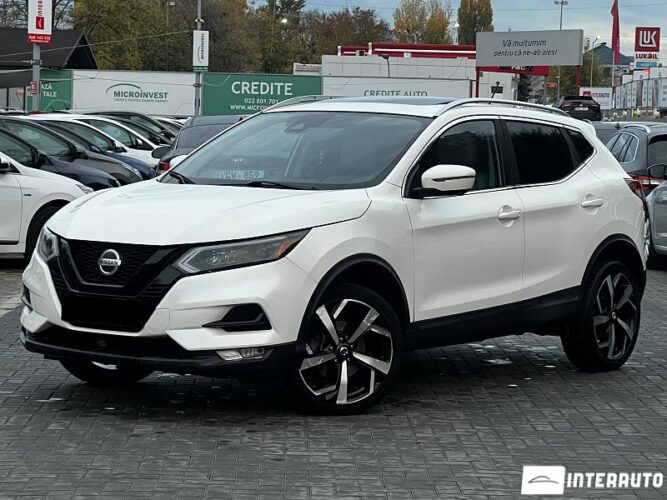 Nissan Rogue 31 interauto-car