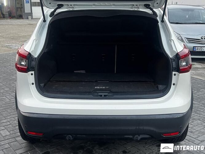 Nissan Rogue 49 interauto-car