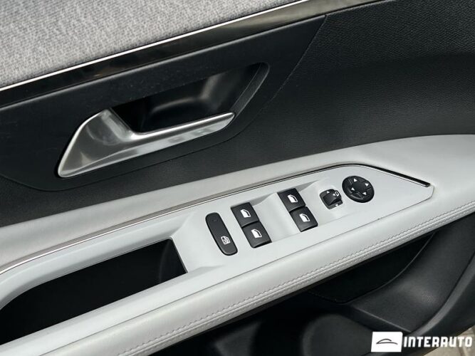 Peugeot 3008 45 interauto-car