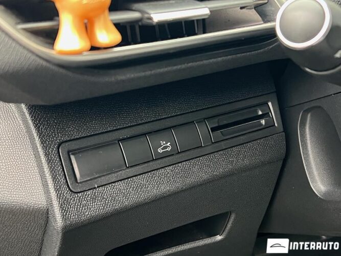 Peugeot 3008 47 interauto-car