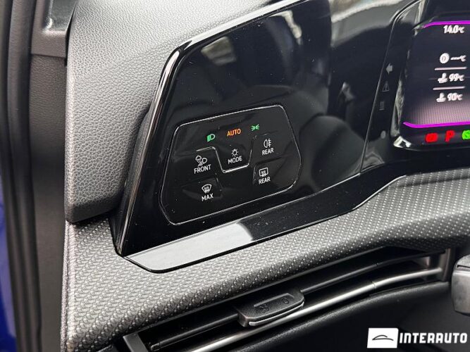 Volkswagen Golf R 45 interauto-car