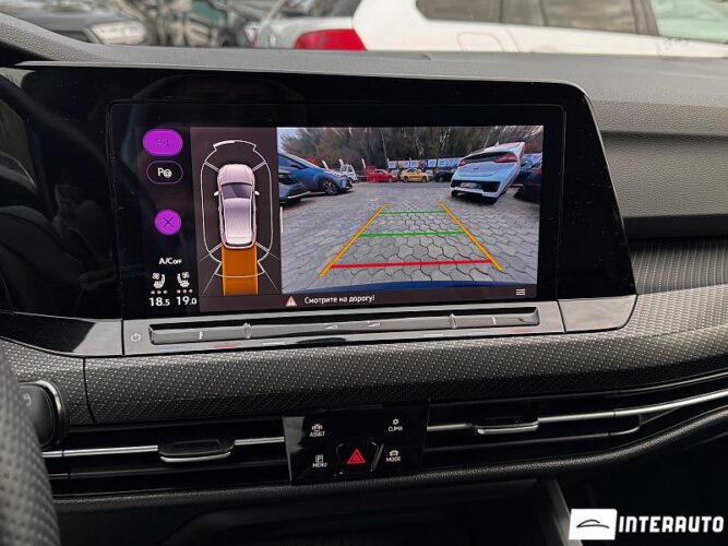 Volkswagen Golf R 50 interauto-car