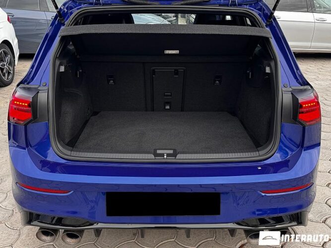 Volkswagen Golf R 58 interauto-car