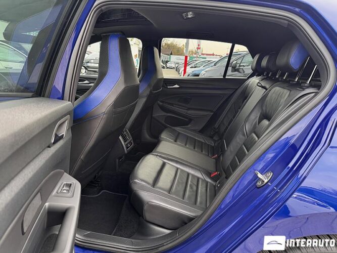 Volkswagen Golf R 41 interauto-car