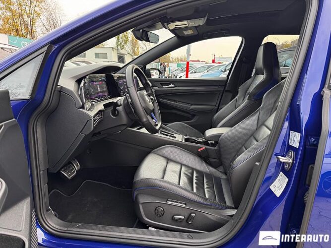 Volkswagen Golf R 39 interauto-car