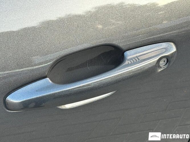 Ford Kuga 49 interauto-car