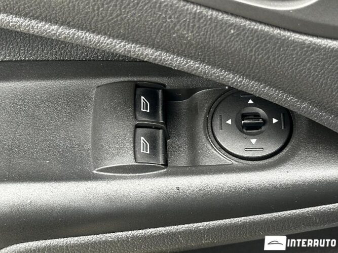 Ford Transit Connect 44 interauto-car