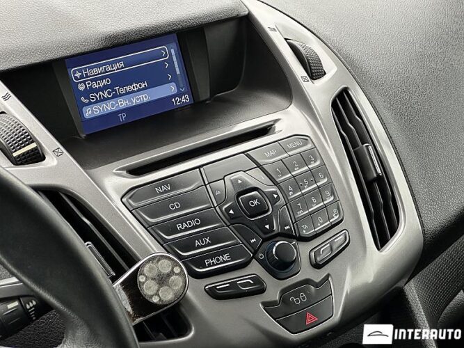 Ford Transit Connect 37 interauto-car