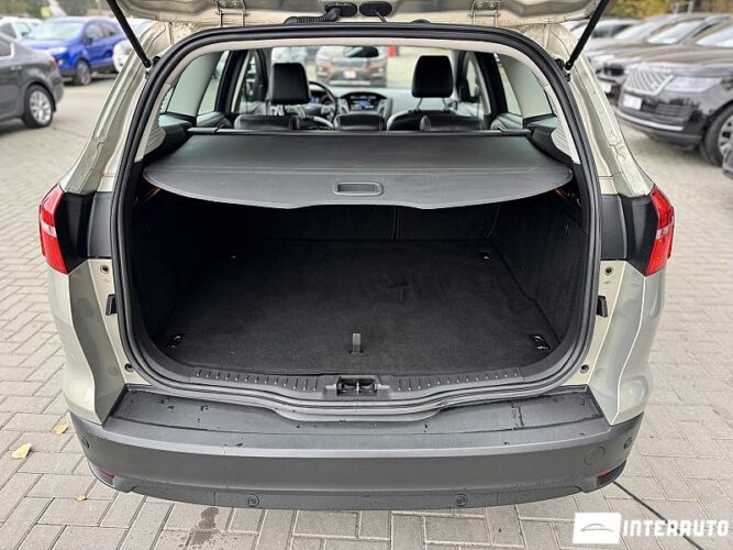 Ford Focus 34 interauto-car