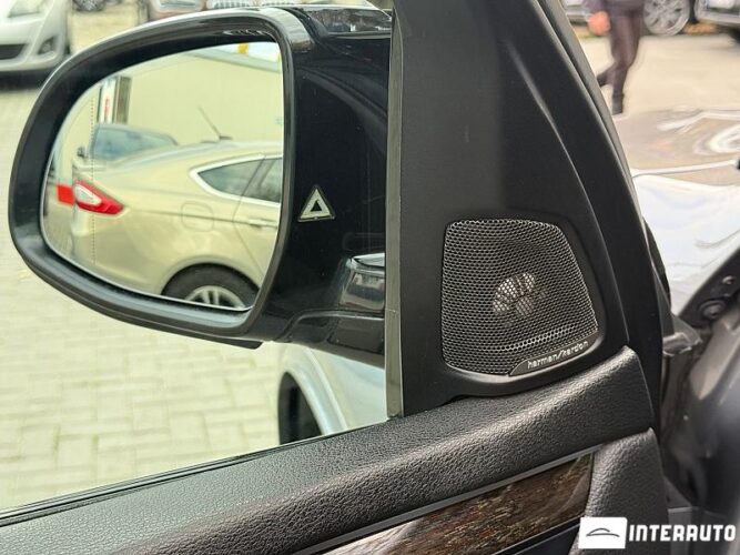 BMW X5 4.0D 35 interauto-car