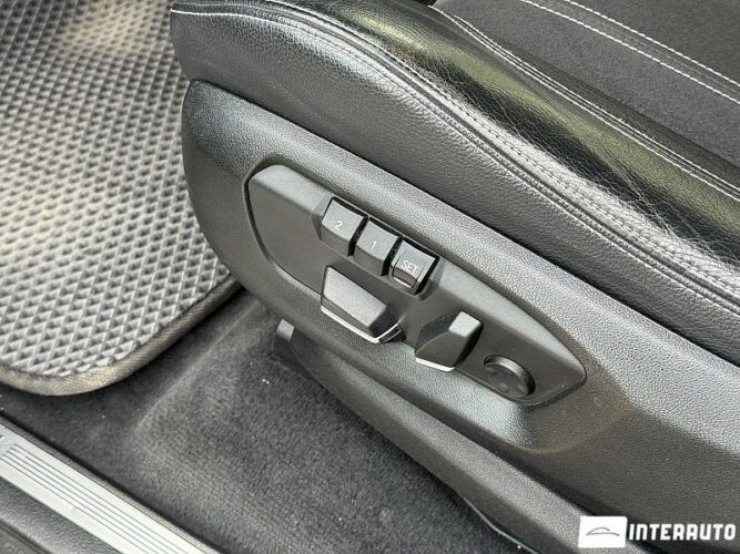BMW X5 4.0D 38 interauto-car