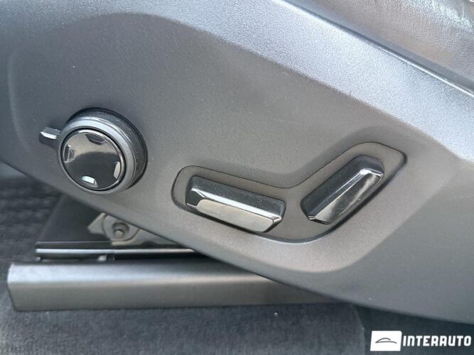 Volvo XC 90 62 interauto-car