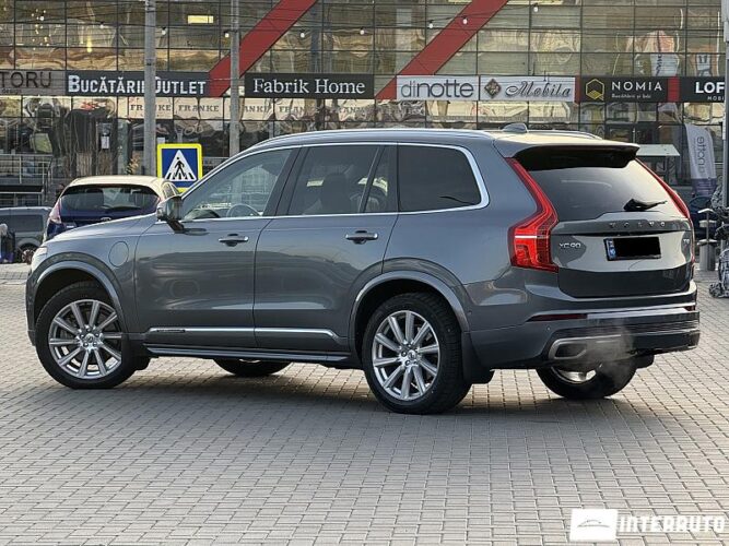 Volvo XC 90 42 interauto-car