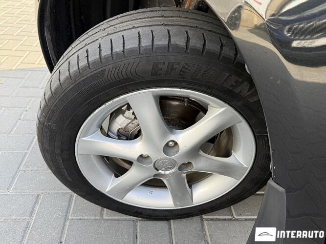 Toyota Yaris 42 interauto-car