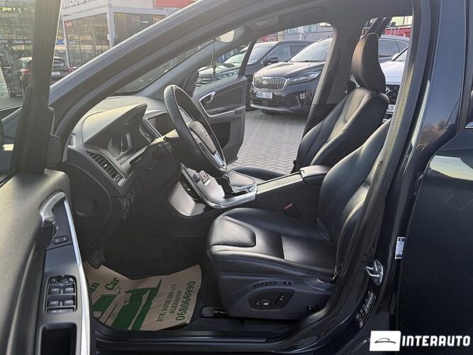 Volvo XC 60 36 interauto-car