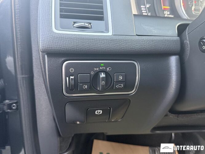 Volvo XC 60 50 interauto-car