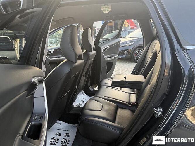 Volvo XC 60 44 interauto-car
