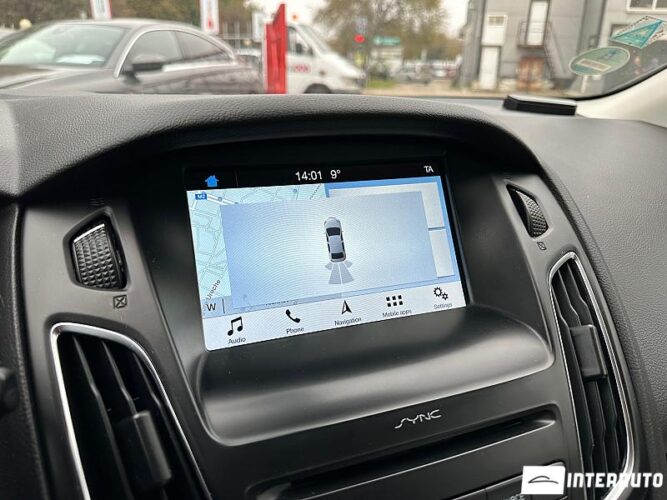 Ford Focus 39 interauto-car