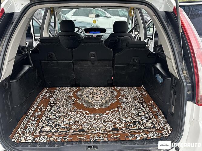 Citroen C4 Picasso 42 interauto-car