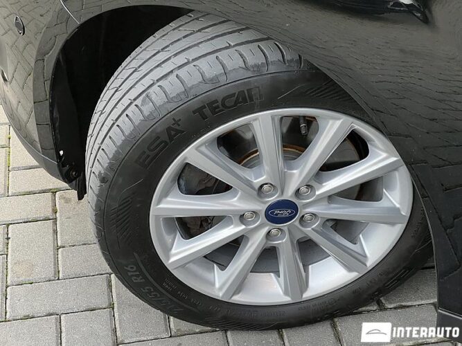 Ford Grand C-MAX 45 interauto-car