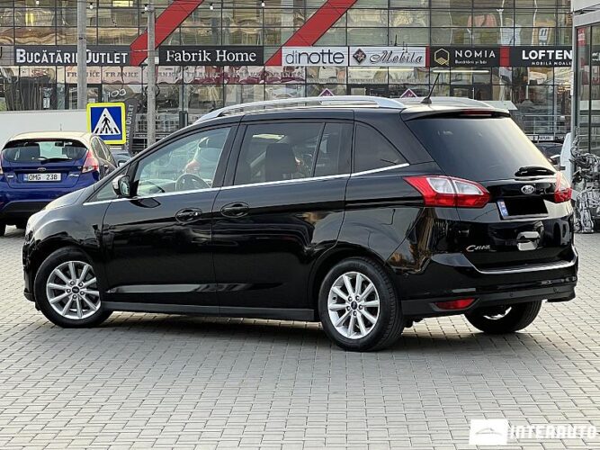 Ford Grand C-MAX 34 interauto-car
