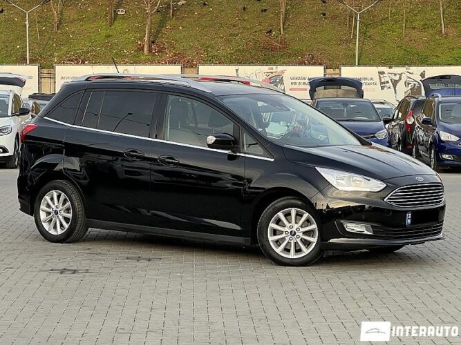Ford Grand C-MAX 31 interauto-car