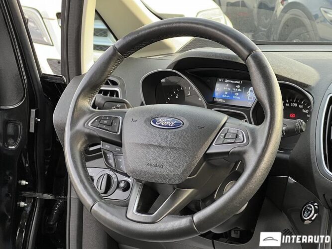 Ford Grand C-MAX 37 interauto-car