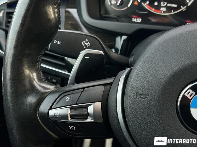 BMW X5 4.0e 45 interauto-car