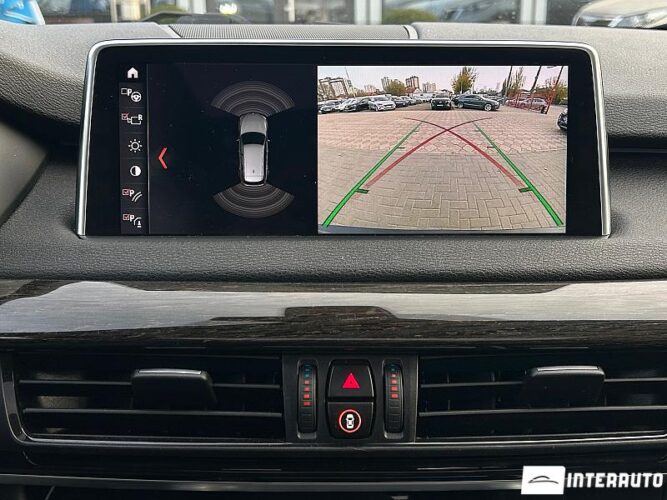 BMW X5 4.0e 48 interauto-car
