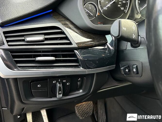 BMW X5 4.0e 44 interauto-car