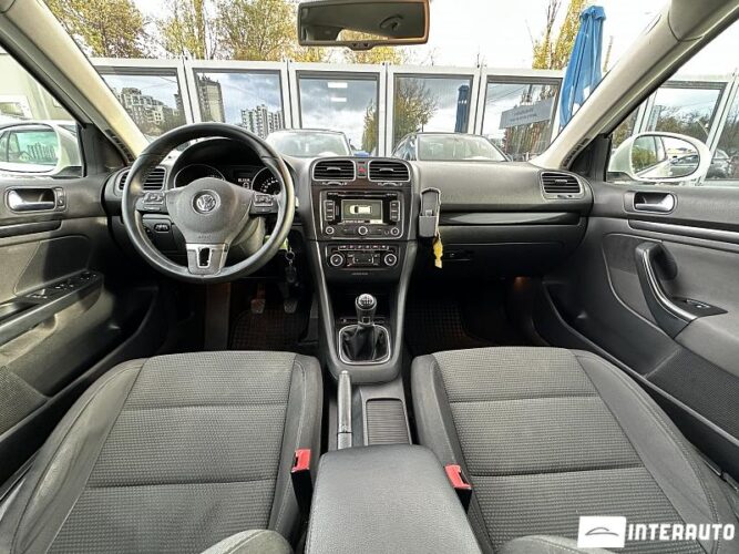 Volkswagen Golf 39 interauto-car