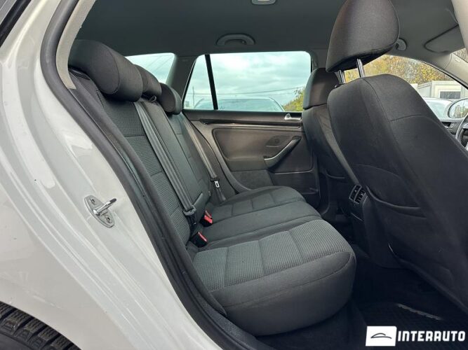 Volkswagen Golf 41 interauto-car