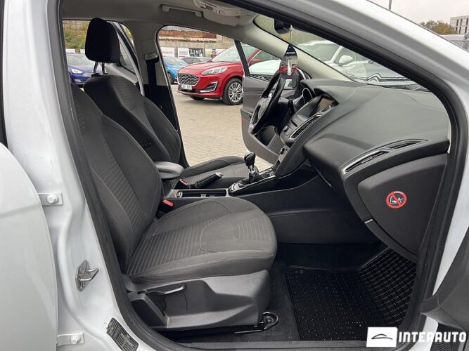 Ford Focus 45 interauto-car