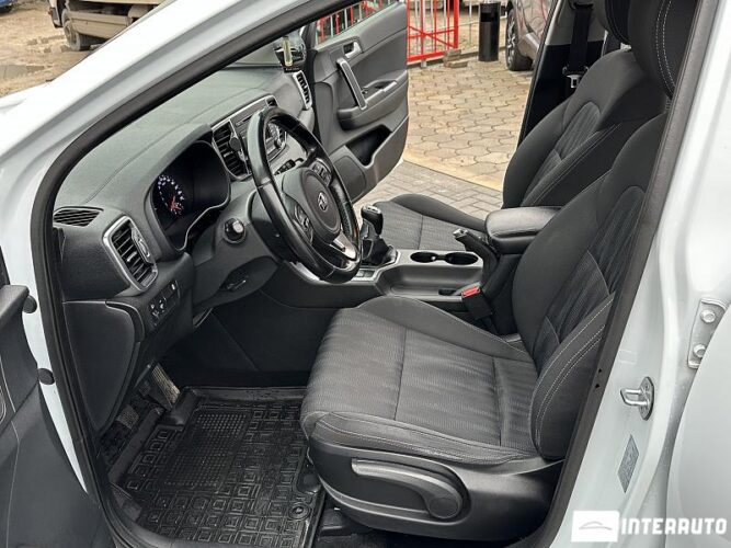 Kia Sportage 28 interauto-car