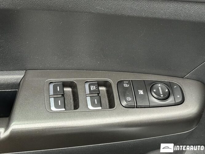 Kia Sportage 31 interauto-car