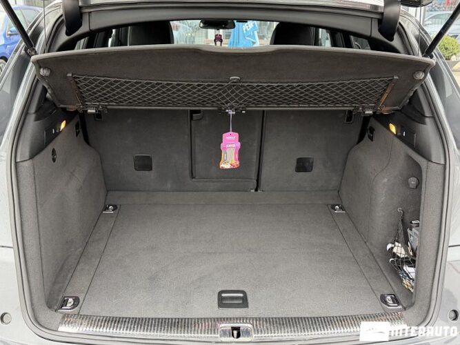 Audi Q5 50 interauto-car