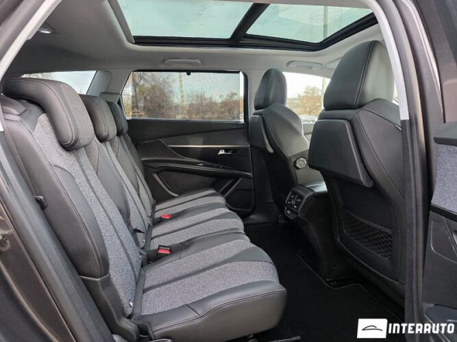Peugeot 5008 40 interauto-car