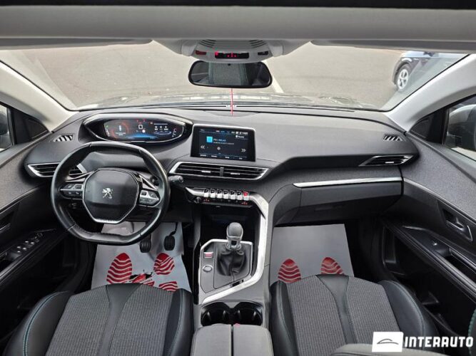 Peugeot 5008 38 interauto-car
