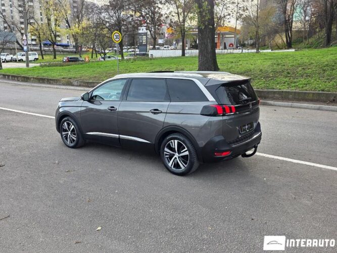 Peugeot 5008 35 interauto-car