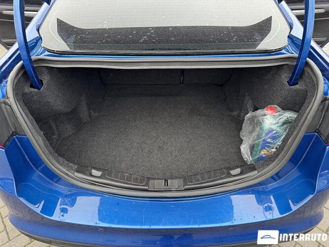 Ford Fusion 50 interauto-car