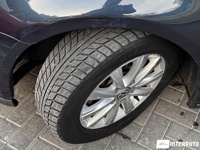 Volkswagen Golf 42 interauto-car