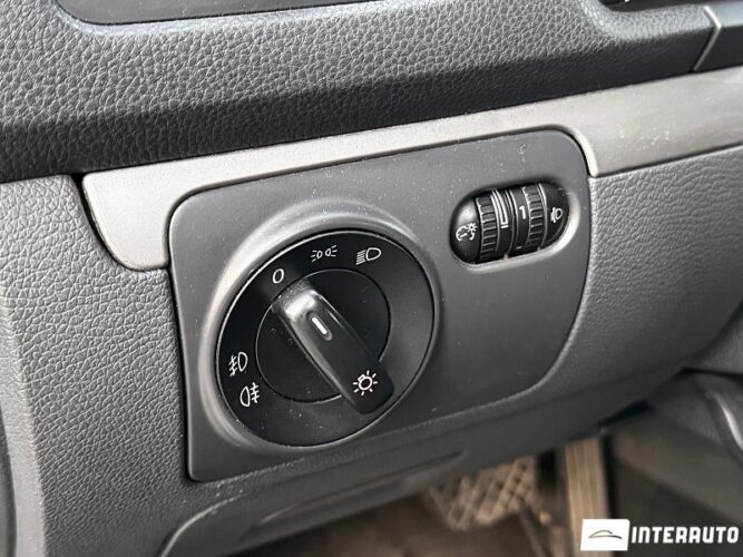 Volkswagen Golf 40 interauto-car