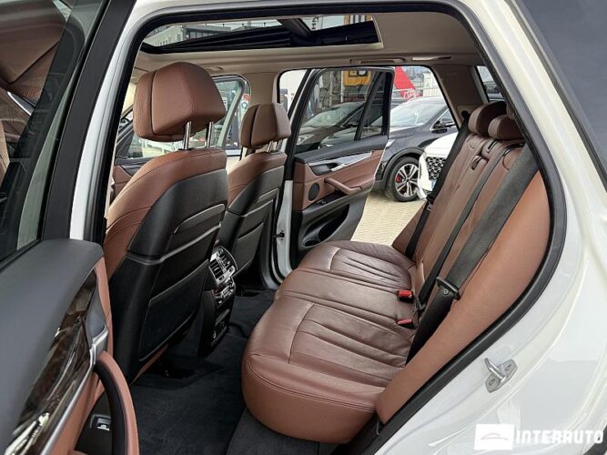 BMW X5 4.0e 48 interauto-car