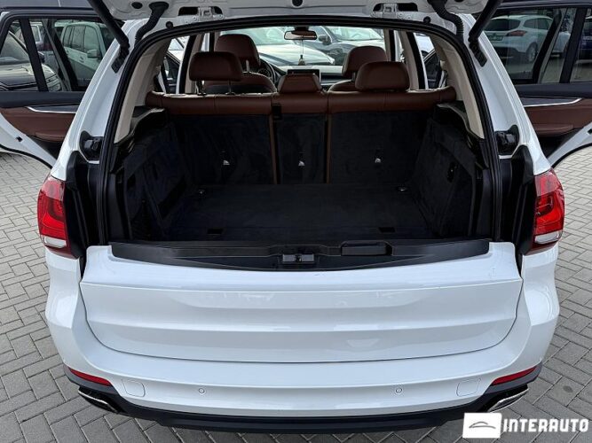 BMW X5 4.0e 60 interauto-car