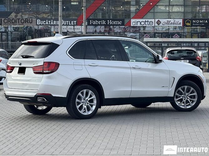 BMW X5 4.0e 38 interauto-car