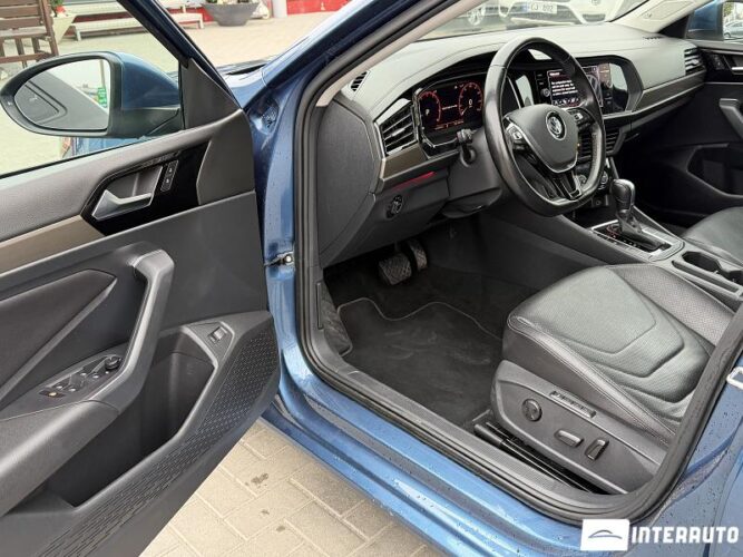 Volkswagen Jetta 36 interauto-car